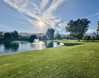 359 Villena Way - Photo Thumbnail 7