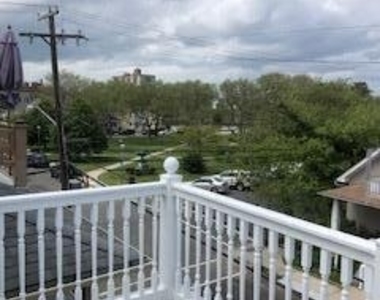 36 Surf Avenue - Photo Thumbnail 31