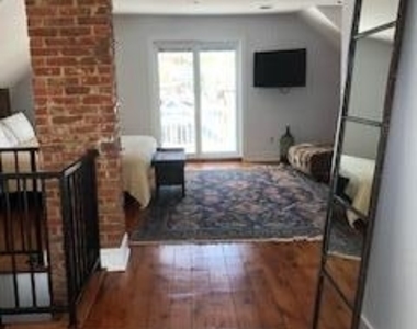 36 Surf Avenue - Photo Thumbnail 25