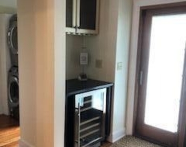 36 Surf Avenue - Photo Thumbnail 7