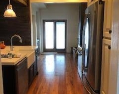 36 Surf Avenue - Photo Thumbnail 14