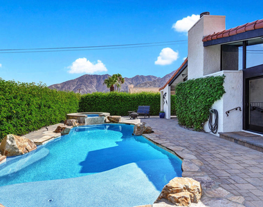 54270 Avenida Alvarado - Photo Thumbnail 22