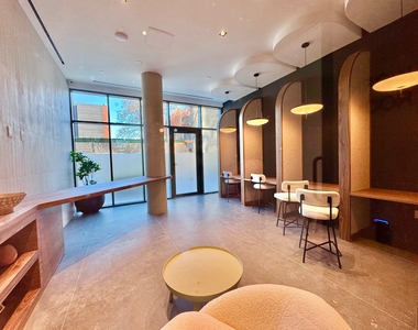 527 Grand Avenue - Photo Thumbnail 17