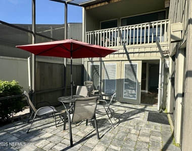 9942 Sawgrass Drive E - Photo Thumbnail 38