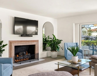 1835 Spindrift Drive - Photo Thumbnail 13