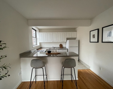 171 East 89th Street - Photo Thumbnail 1