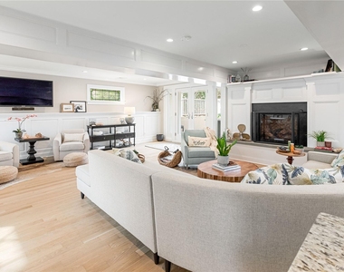 29 Missapoque Avenue - Photo Thumbnail 4