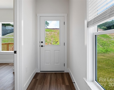 223 Cherrywood Way - Photo Thumbnail 2