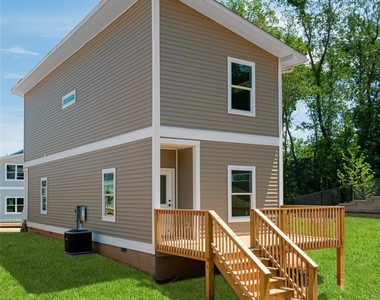 223 Cherrywood Way - Photo Thumbnail 1