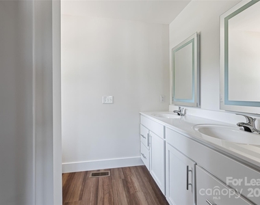 223 Cherrywood Way - Photo Thumbnail 11