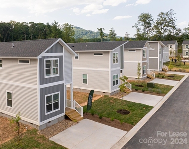 223 Cherrywood Way - Photo Thumbnail 15