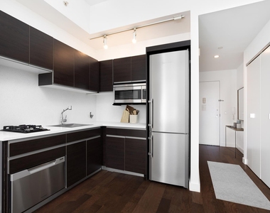 116 John Street - Photo Thumbnail 3