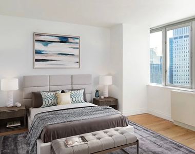 East 44th Street - Photo Thumbnail 5