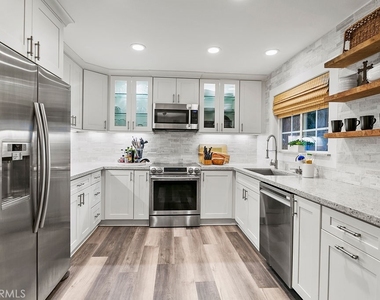 34004 Selva Road - Photo Thumbnail 6