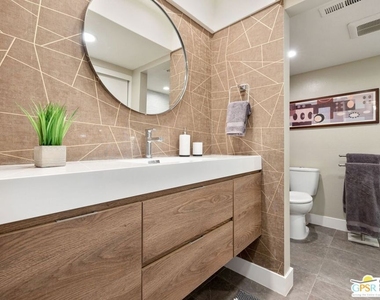 70100 Mirage Cove Drive - Photo Thumbnail 32