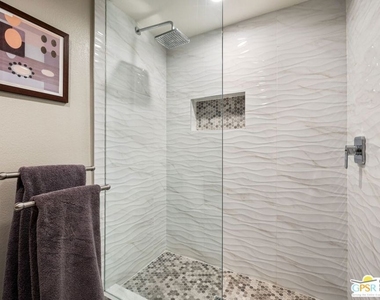 70100 Mirage Cove Drive - Photo Thumbnail 33