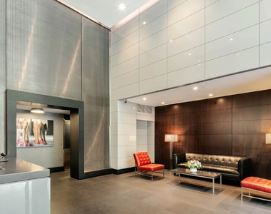 155 West 21st Street #8C - Photo Thumbnail 5