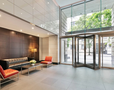 155 West 21st Street #8C - Photo Thumbnail 6