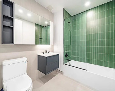 527 Grand Avenue - Photo Thumbnail 8
