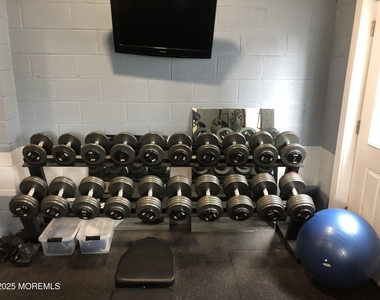 304 Arnold Avenue - Photo Thumbnail 44