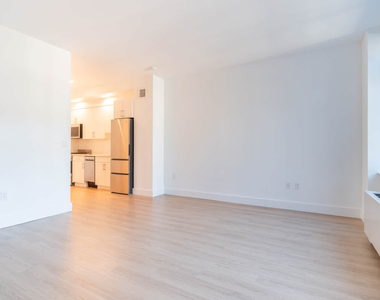 600 Washington Street - Photo Thumbnail 6