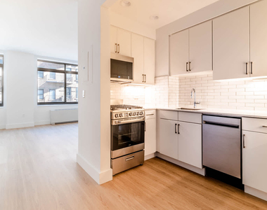 600 Washington Street - Photo Thumbnail 5