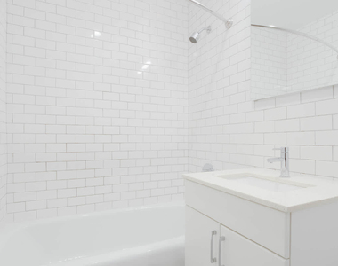 600 Washington Street - Photo Thumbnail 0