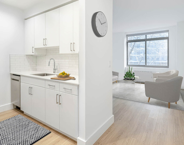 600 Washington Street - Photo Thumbnail 7