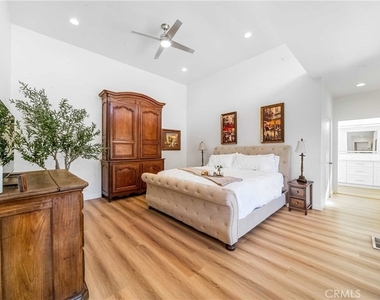 73310 Ironwood Street - Photo Thumbnail 31