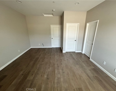 13665 Arrow Boulevard - Photo Thumbnail 70