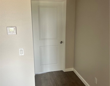13665 Arrow Boulevard - Photo Thumbnail 53