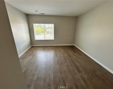 13665 Arrow Boulevard - Photo Thumbnail 67