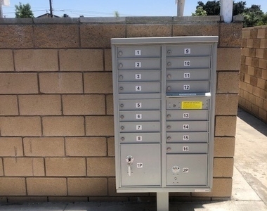 13665 Arrow Boulevard - Photo Thumbnail 74