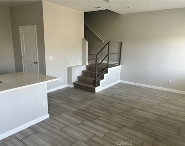 13665 Arrow Boulevard - Photo Thumbnail 42