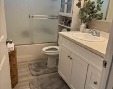 13665 Arrow Boulevard - Photo Thumbnail 15