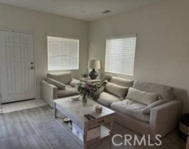 13665 Arrow Boulevard - Photo Thumbnail 12