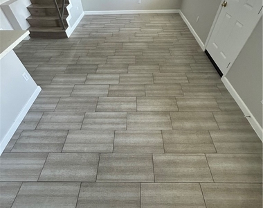 13665 Arrow Boulevard - Photo Thumbnail 47