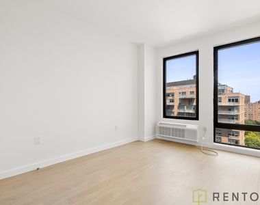 99 Fleet Place - Photo Thumbnail 3