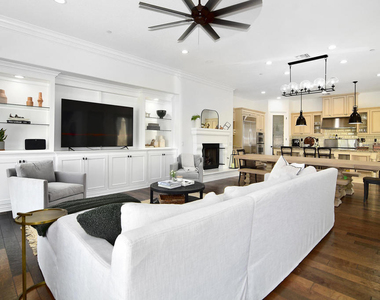 4011 Adriatic Street - Photo Thumbnail 6