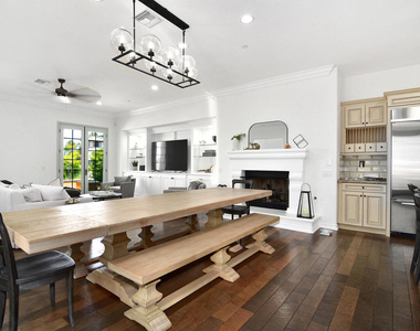 4011 Adriatic Street - Photo Thumbnail 2