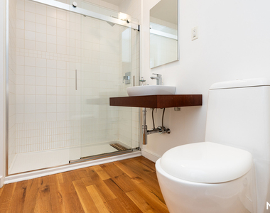 474 Grand Avenue - Photo Thumbnail 5