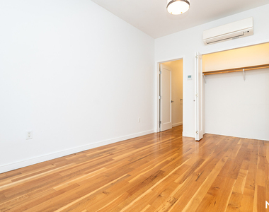 474 Grand Avenue - Photo Thumbnail 7