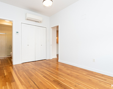 474 Grand Avenue - Photo Thumbnail 8
