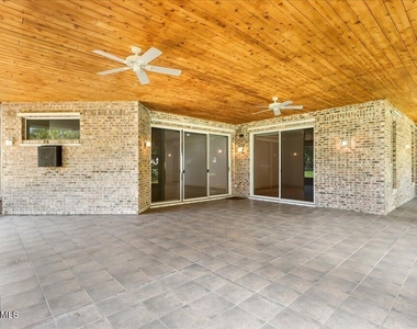 9140 S Tropical Trail - Photo Thumbnail 9