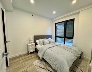35-15 146th Street - Photo Thumbnail 6
