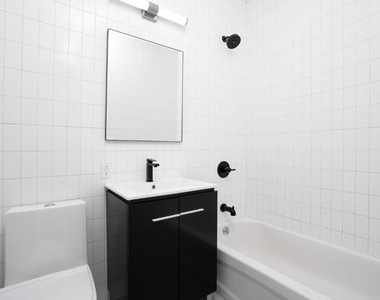 2819 Clarendon Road - Photo Thumbnail 6