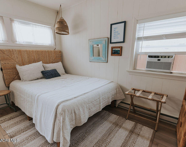 35 12th Avenue - Photo Thumbnail 15