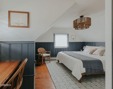 35 12th Avenue - Photo Thumbnail 6