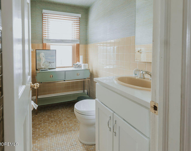 35 12th Avenue - Photo Thumbnail 47