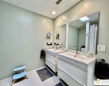 306 Desert Lakes Drive - Photo Thumbnail 29